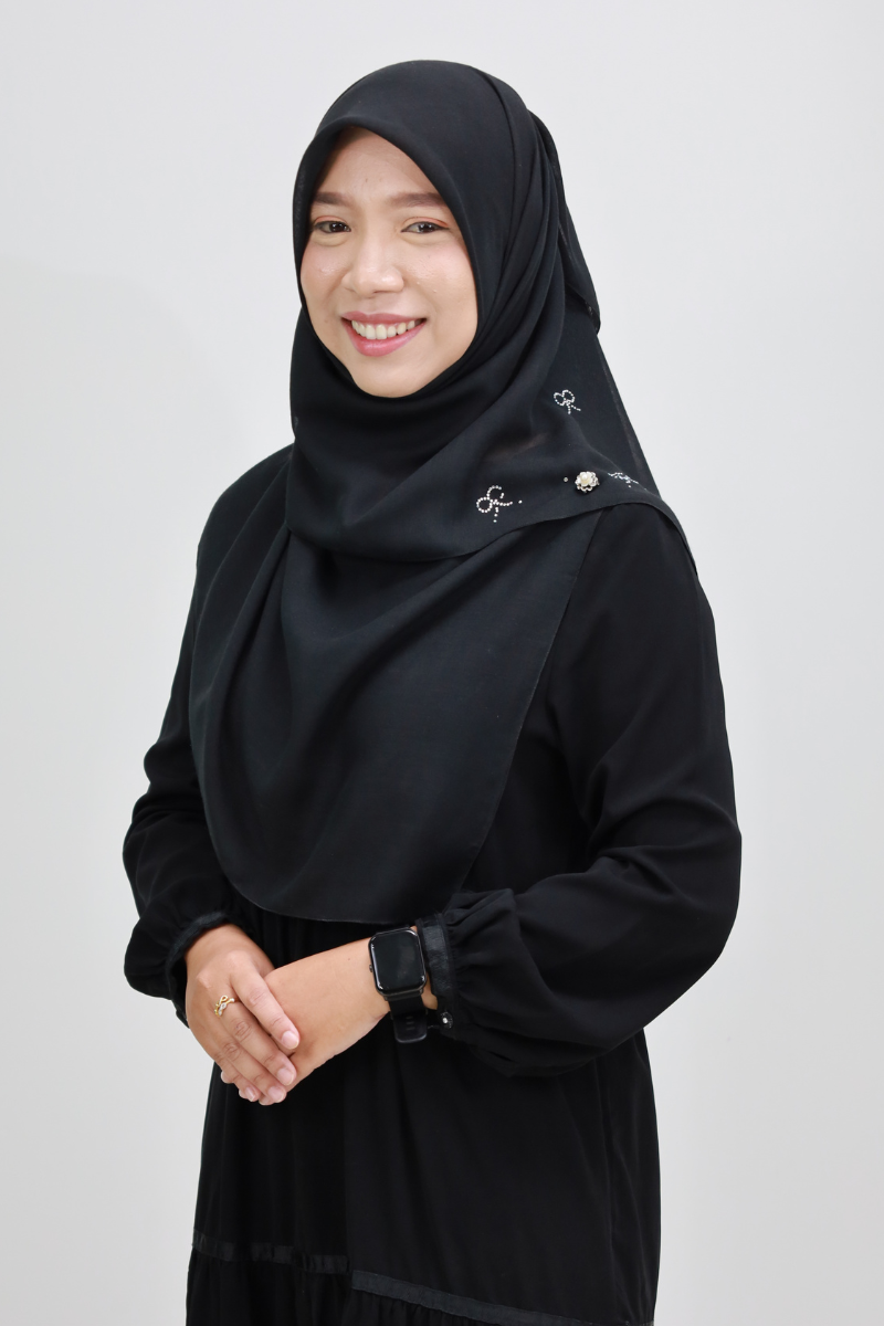 Miss Wannisaa Haleem-sulaim
