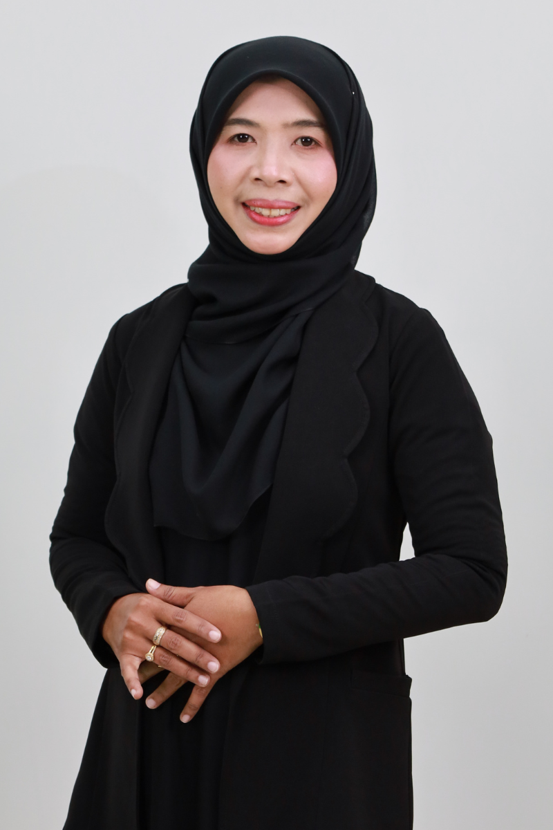 นางสาวรอมหละ แนลูแล